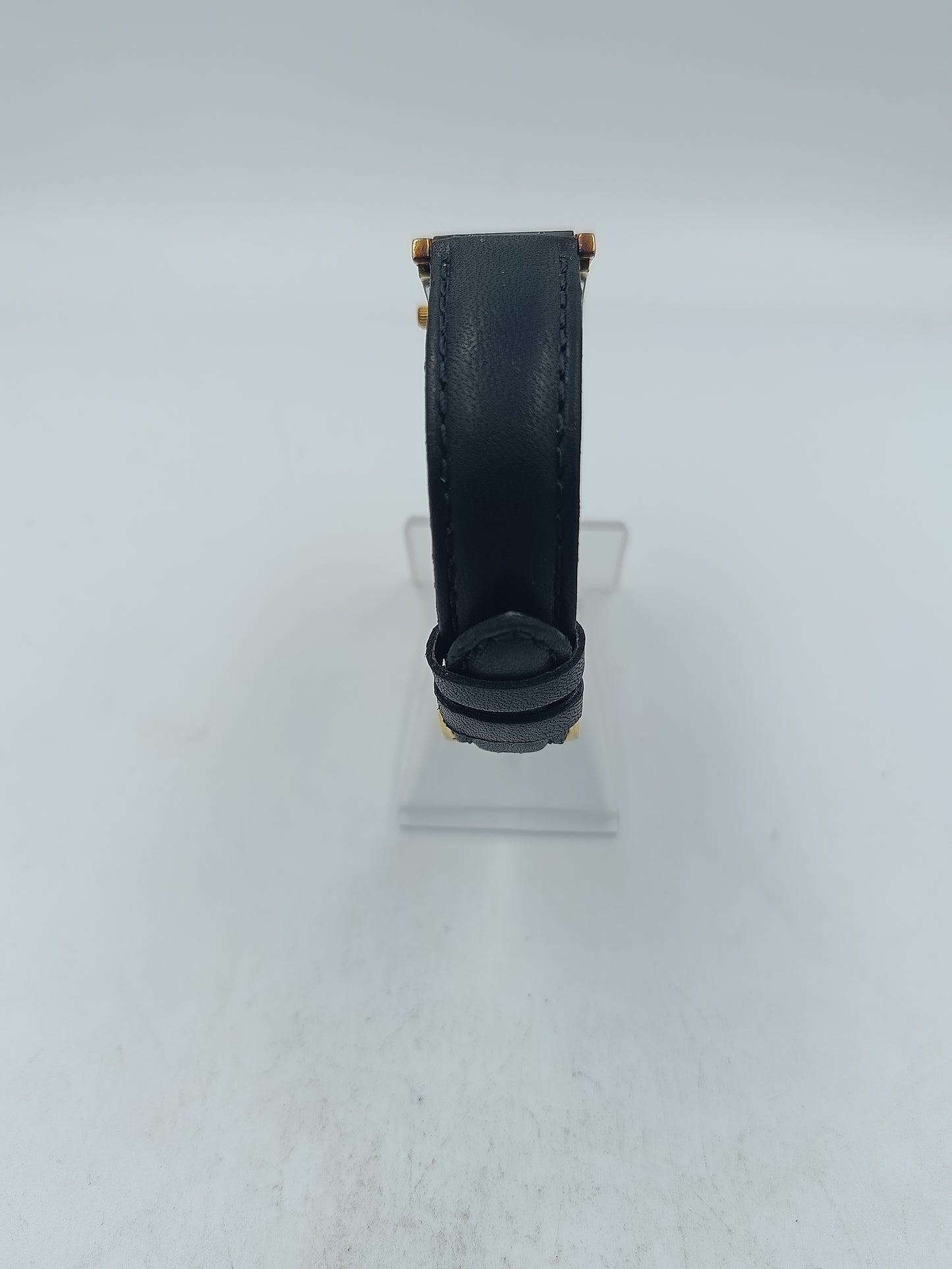 Elegante Vintage Armbanduhr mit rechteckigem Gehäuse