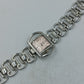 Elegante Armbanduhr aus silberfarbenem Metall