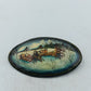 Handbemalte Vintage Brosche mit winterlicher Kutschenszene