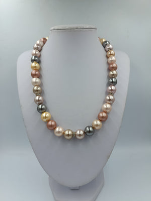 Vintage-Perlenkette: Pastell & Metall-Mix, schimmernd