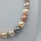 Vintage-Perlenkette: Pastell & Metall-Mix, schimmernd