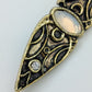 Vintage Brosche in länglicher Form mit Ornamentmuster und Strassdetail