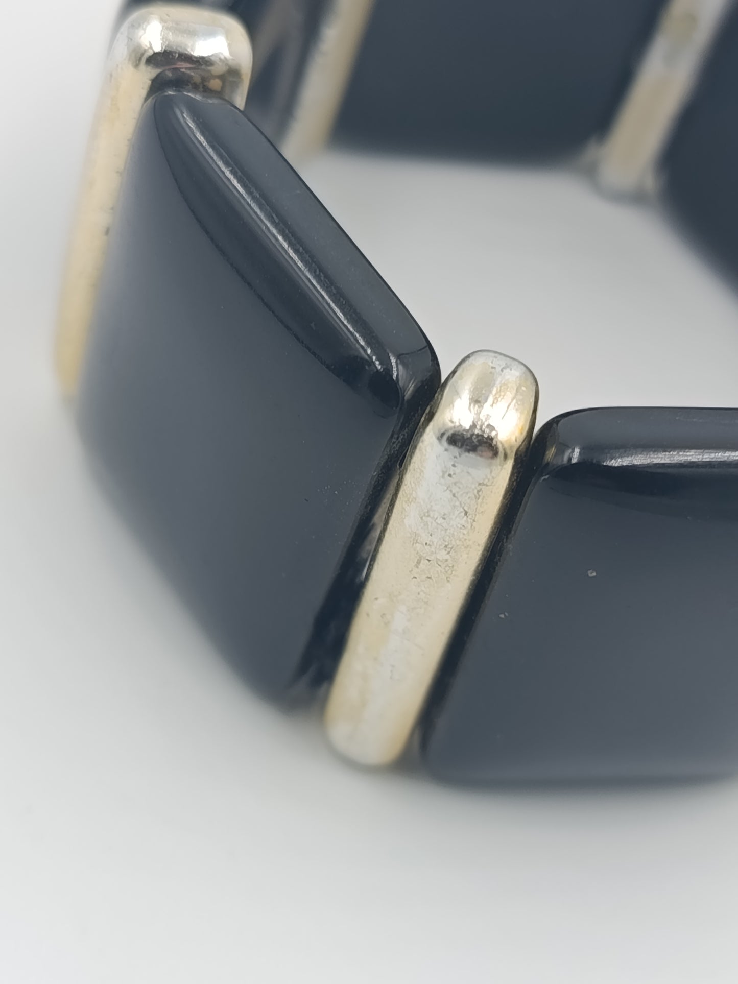 Elastisches Armband: Dunkelblau & Silberglieder