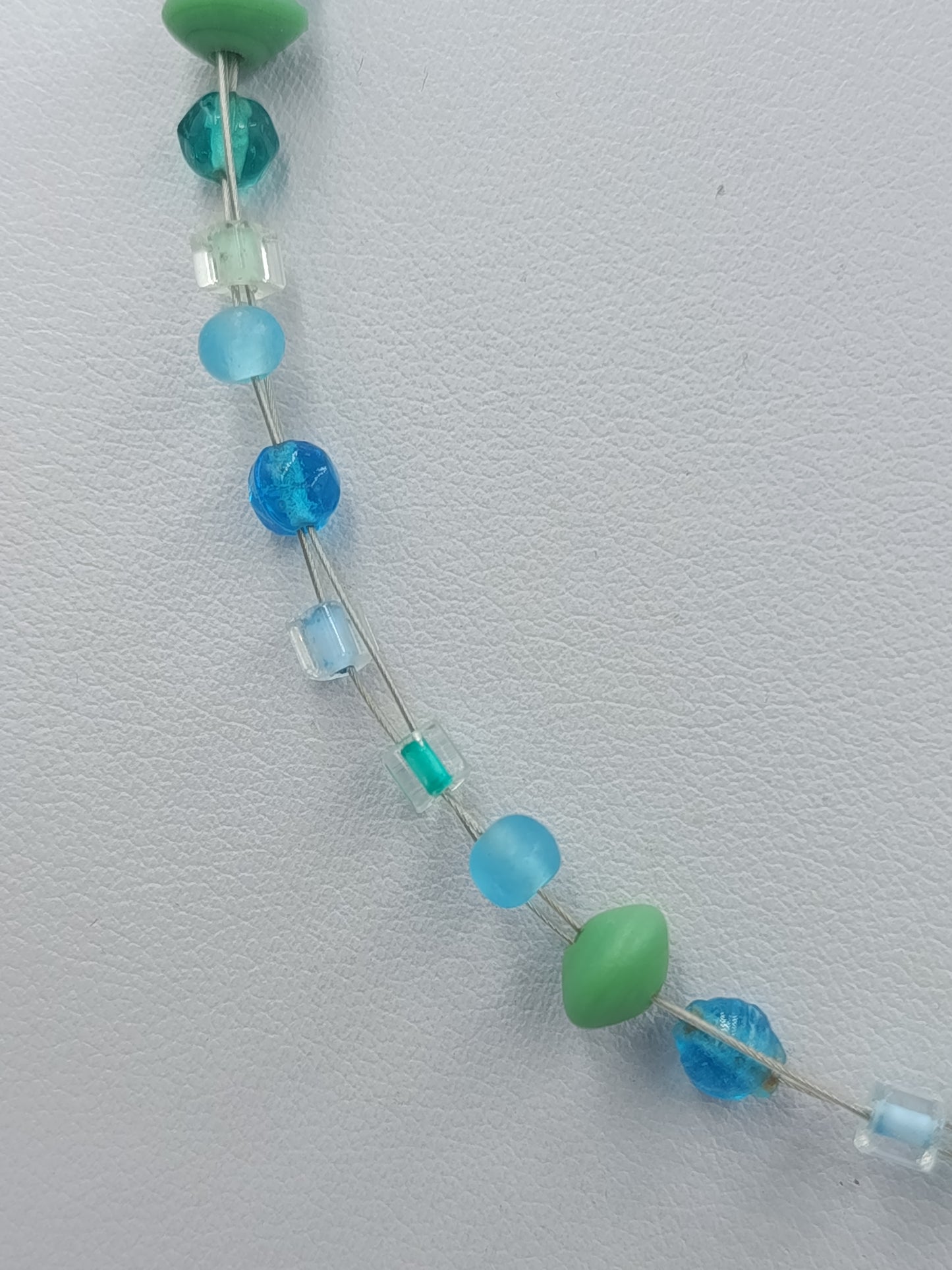 Vintage Glasperlenkette: Blau-Grün & vielseitig