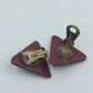 Geometrische Vintage Ohrclips in Holzoptik im minimalistischen Design