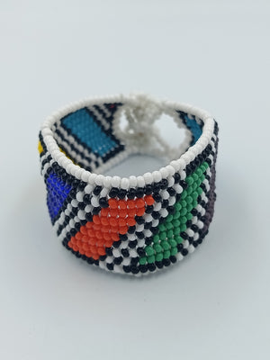 Handgefertigtes Perlenarmband buntes Ethno Muster Boho Style