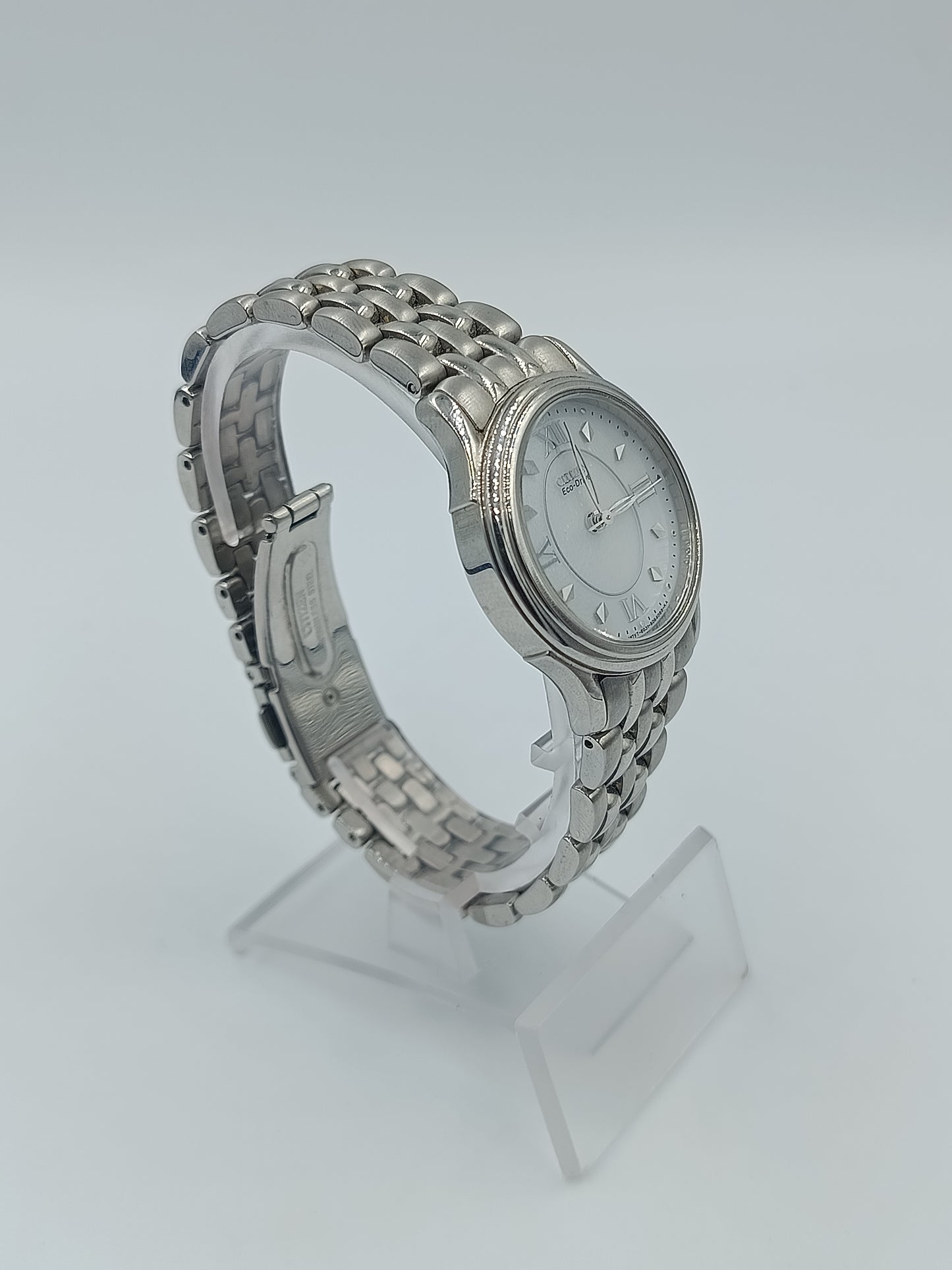Citizen Eco-Drive Damenarmbanduhr Edelstahl silber Solar Funk Uhr