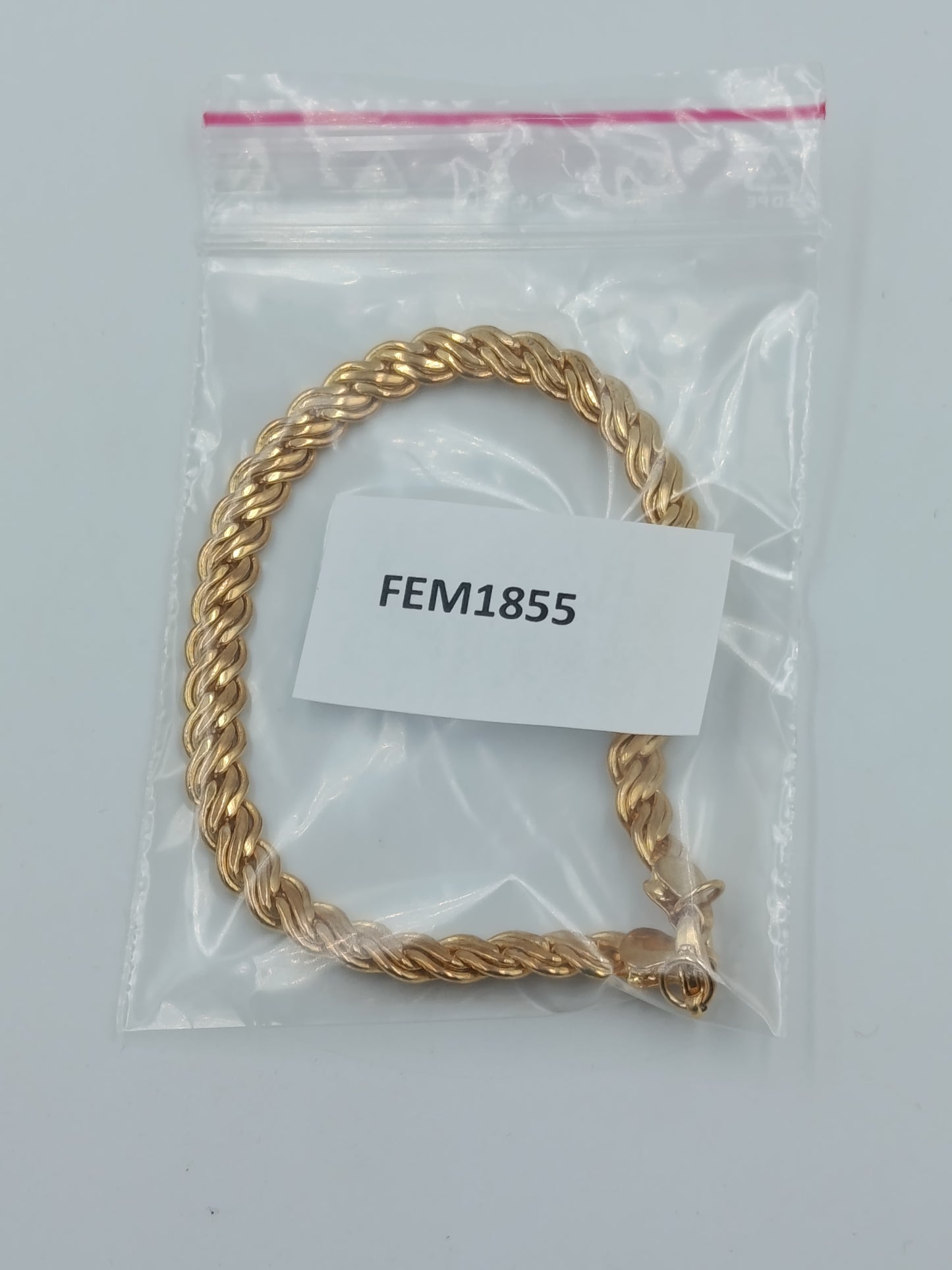 Klassisches Armband in Goldoptik mit gedrehter Gliederstruktur 20 cm