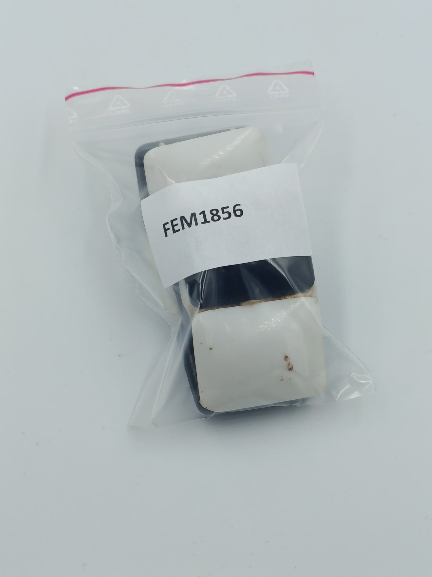 Elastisches Armband in Schwarz Weiß mit geometrischen Elementen