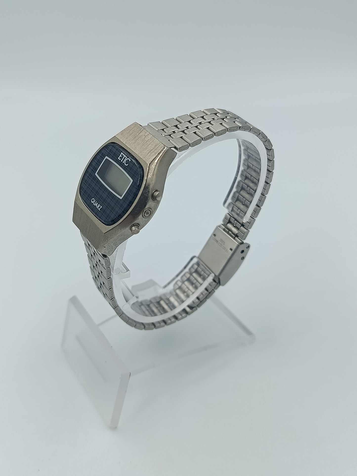 ETIC Vintage Digitaluhr Quartz Herrenarmbanduhr Edelstahl Retro