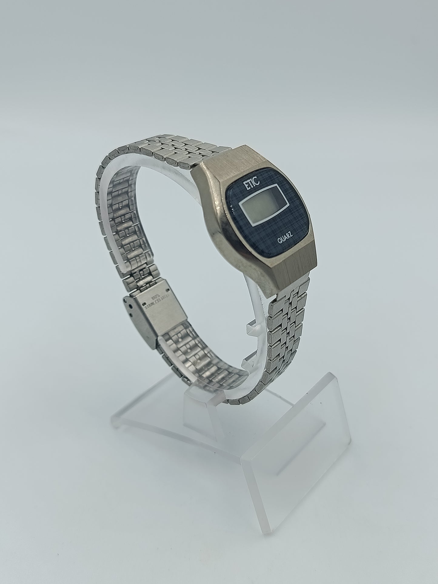 ETIC Vintage Digitaluhr Quartz Herrenarmbanduhr Edelstahl Retro