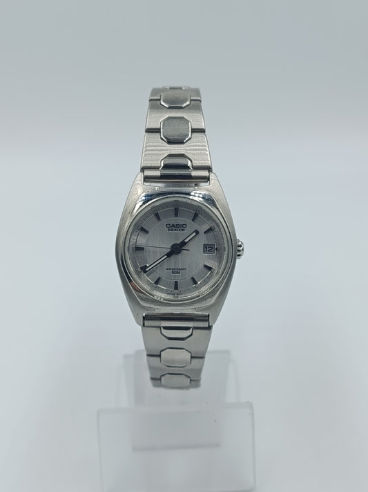 Casio Beside Damenarmbanduhr Quartz Water Resist 50M Edelstahl Silber