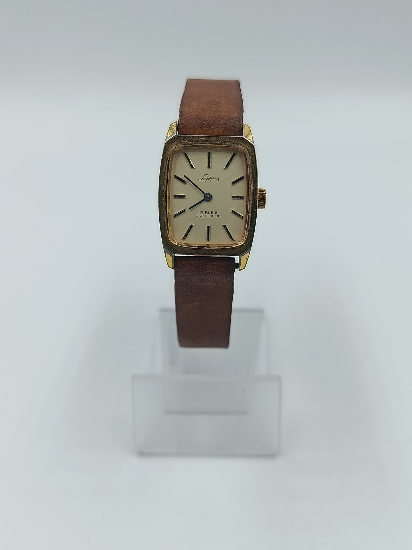 Elegante  Klassische Vintage Armbanduhr Saphira mit braunem Lederband