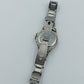 Elegante Damenarmbanduhr mit Metallarmband und weißem Zifferblatt