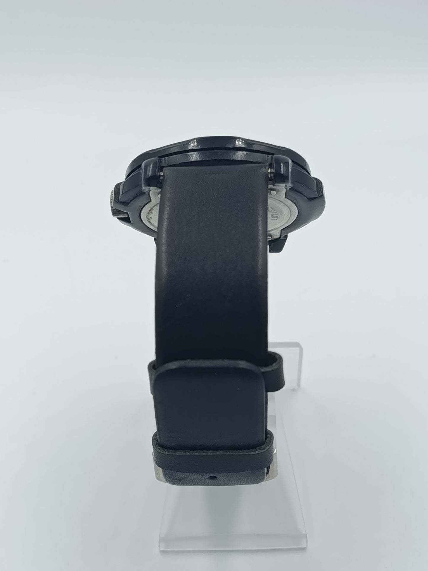 Sportliche Armbanduhr Benetton mit schwarzem Gehäuse und Datumsanzeige