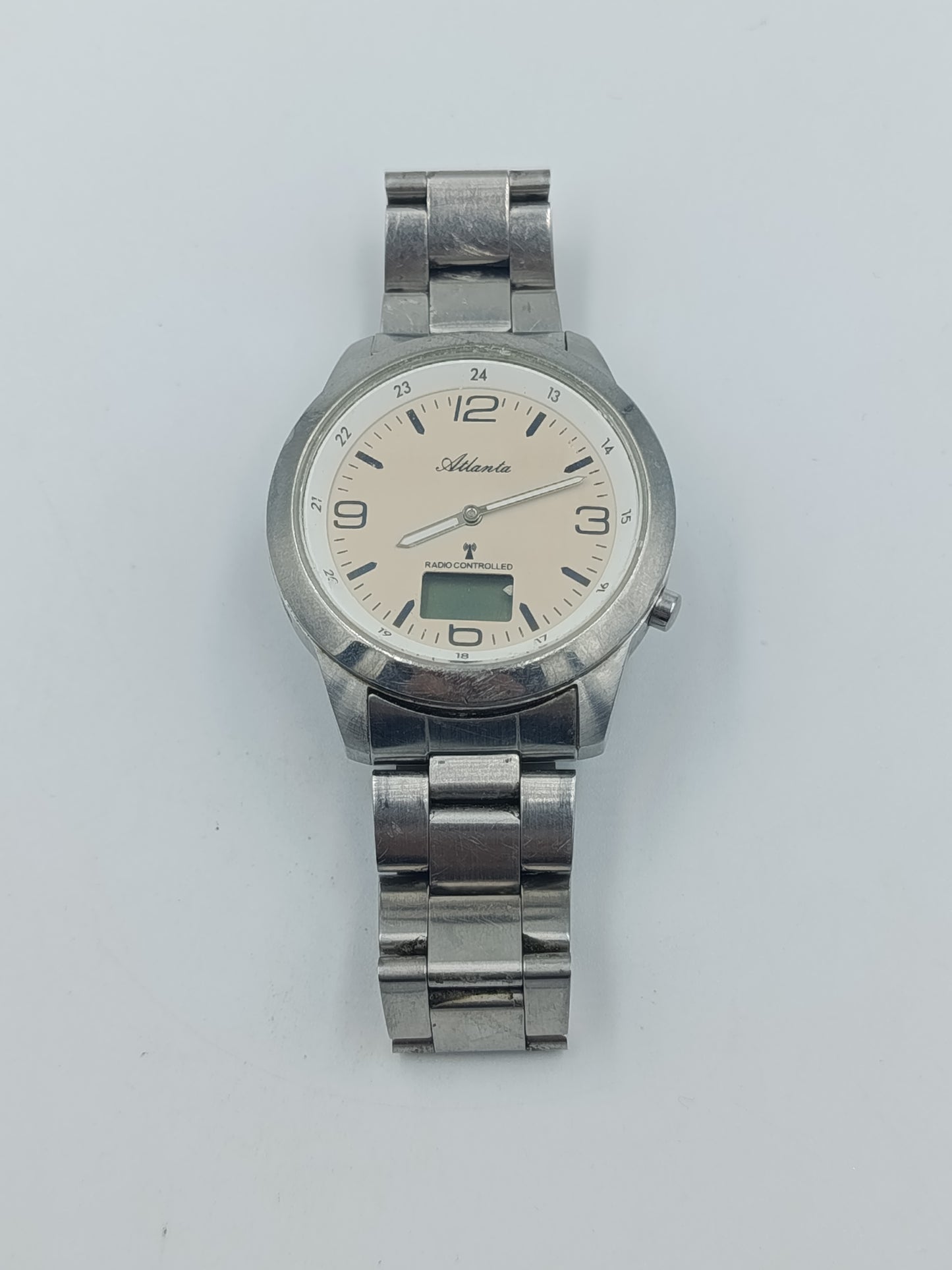 Atlanta Funkuhr Edelstahl Herrenarmbanduhr Radio Controlled mit Digitalanzeige