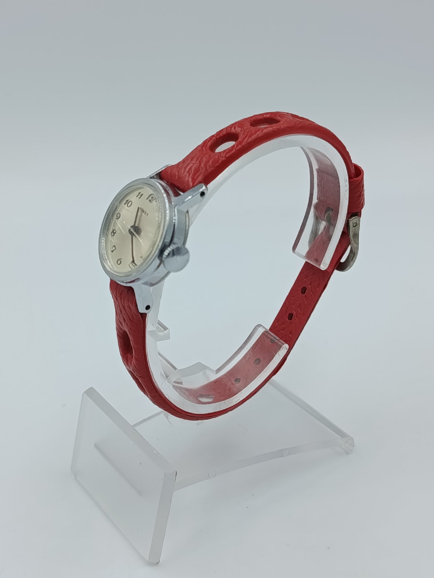 Timex Vintage Damenarmbanduhr Handaufzug mit rotem Lederband