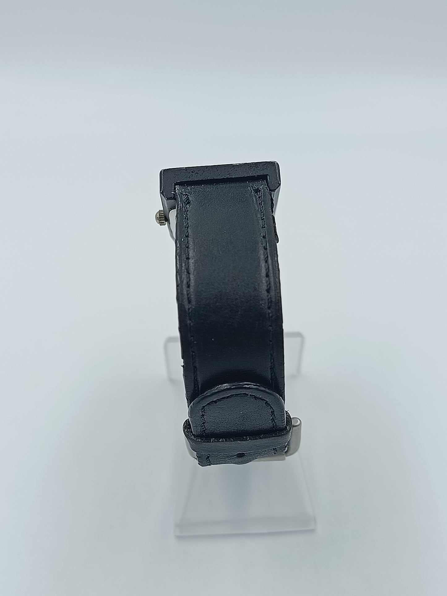 Celebrity Damen Armbanduhr rechteckiges Gehäuse mit schwarzem Lederarmband