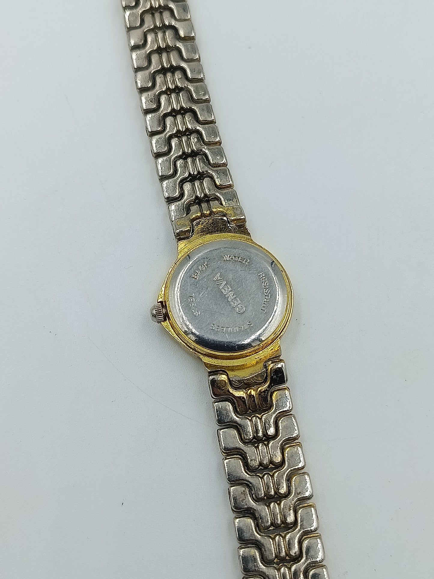 Elegante Geneva Uhr Goldfarben – Blaues Zifferblatt & Metall