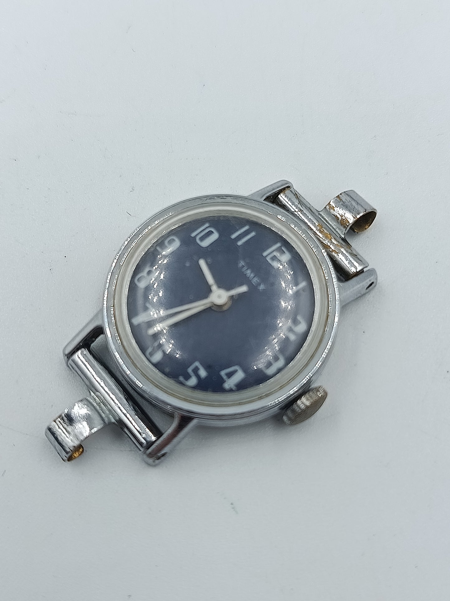 Timex Vintage Damen Armbanduhr Handaufzug blaues Zifferblatt Edelstahlboden
