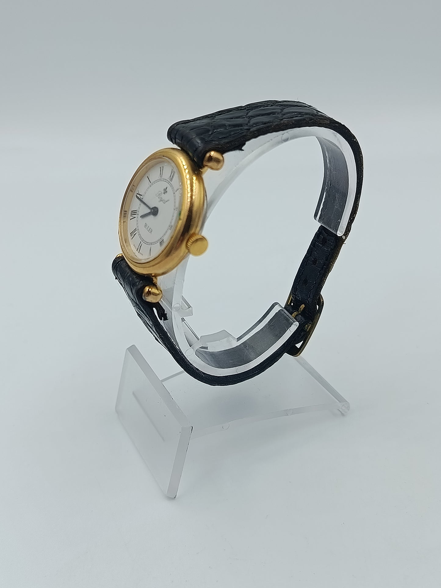Klassische Buler Royal Damen Armbanduhr in Goldoptik mit römischen Ziffern