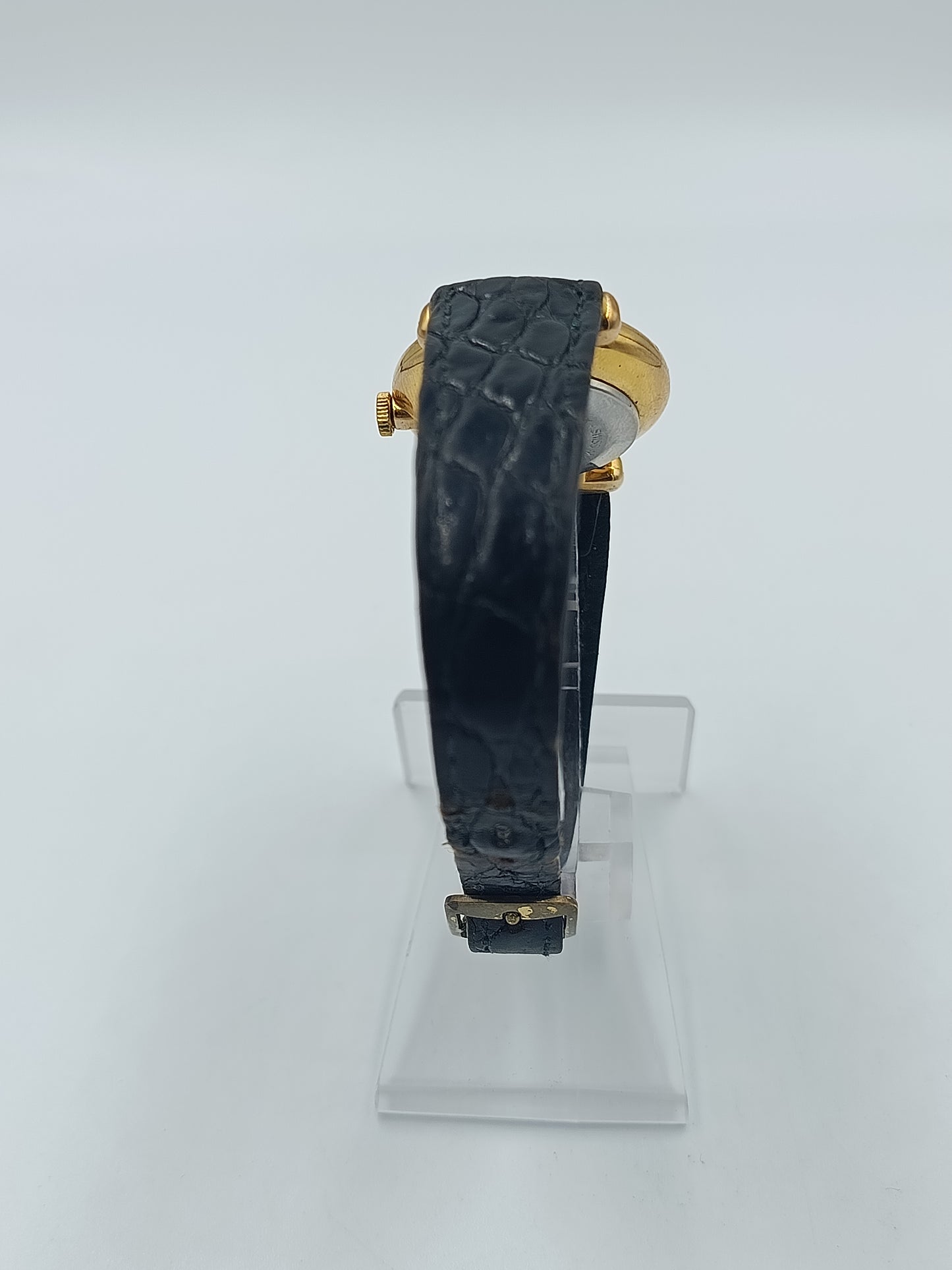 Klassische Buler Royal Damen Armbanduhr in Goldoptik mit römischen Ziffern