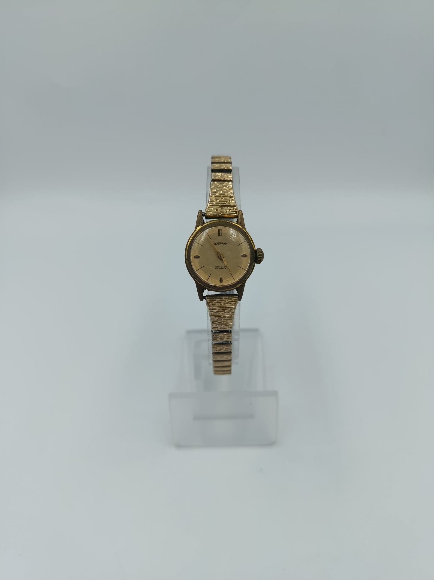 Klassische  Bergana Damen Armbanduhr in Goldoptik mit elastischem Metallarmband