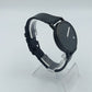 Minimalistische Damen Armbanduhr in Schwarz mit modernem Design