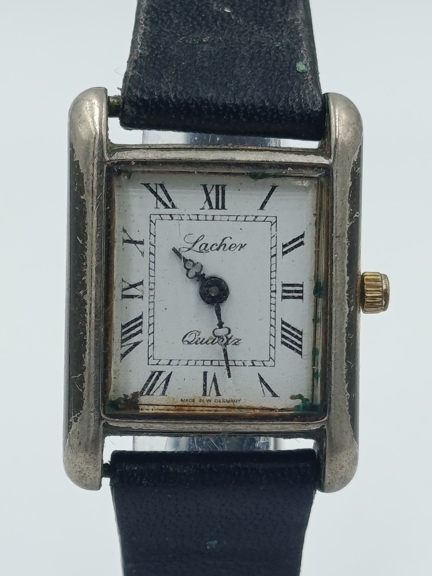 Vintage Damen Armbanduhr Lacher Quartz mit römischen Ziffern