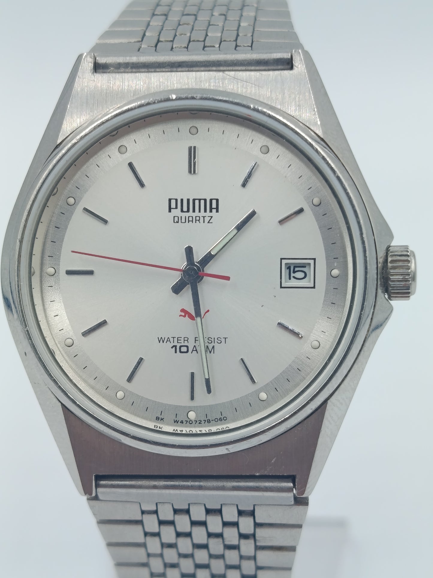 Puma Quartz Herrenarmbanduhr Silberfarben mit Datumsanzeige