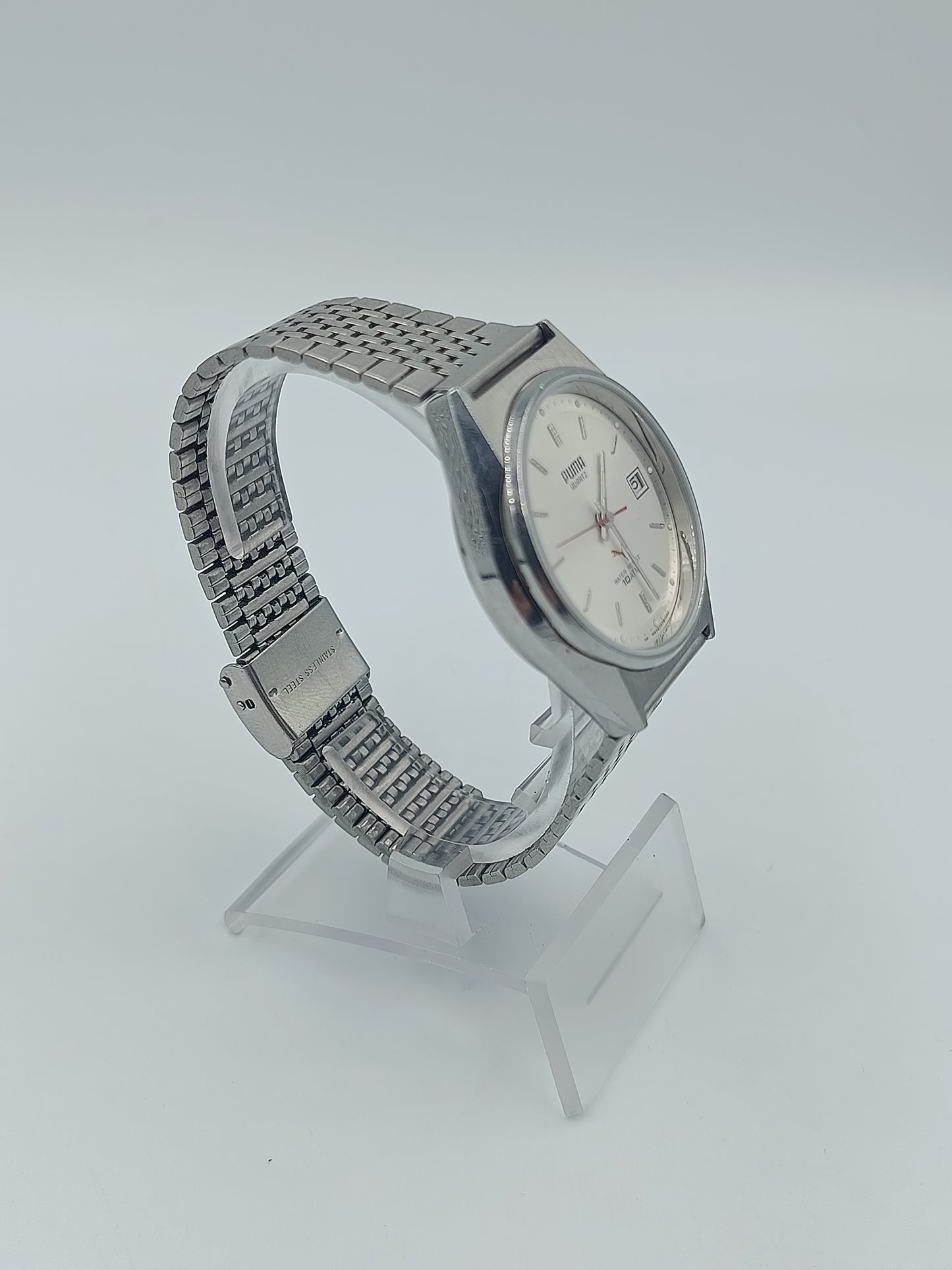 Puma Quartz Herrenarmbanduhr Silberfarben mit Datumsanzeige