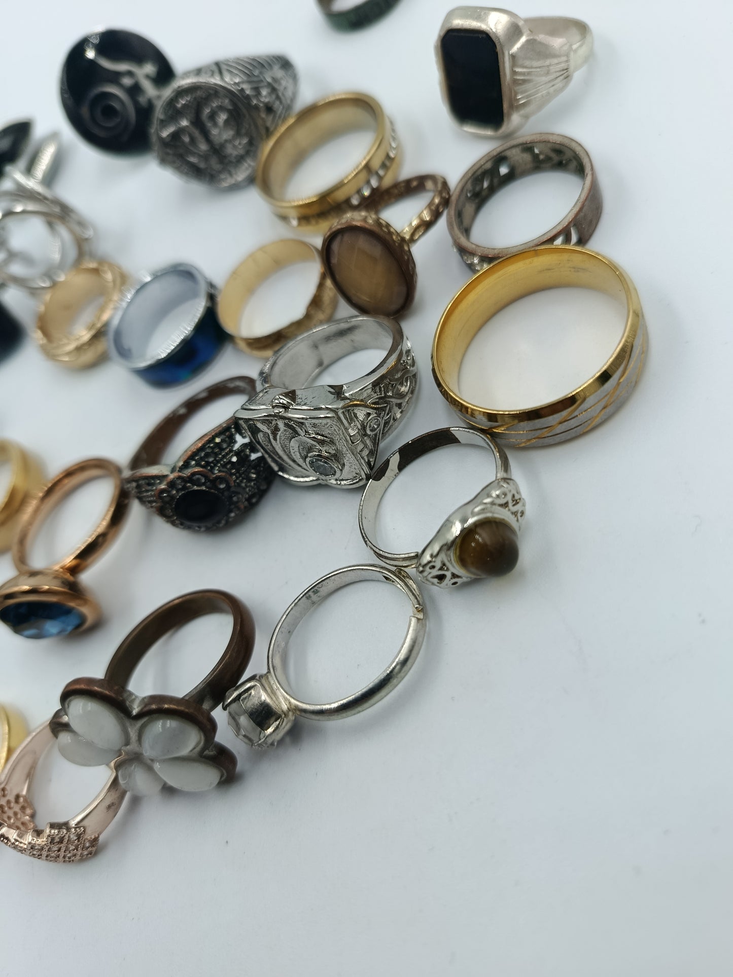 Großes Ringe Konvolut  Damenringe Modeschmuck Sammlung 215g