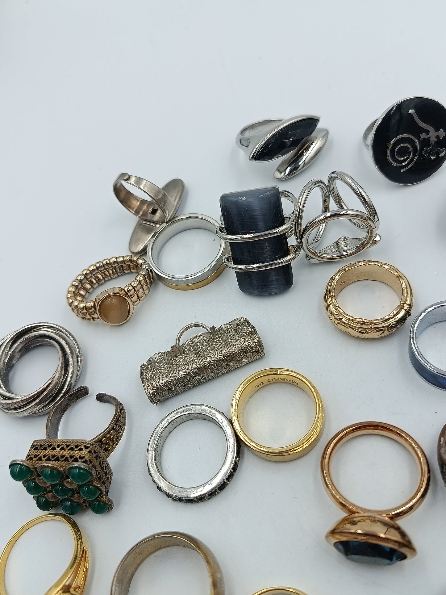 Großes Ringe Konvolut  Damenringe Modeschmuck Sammlung 215g