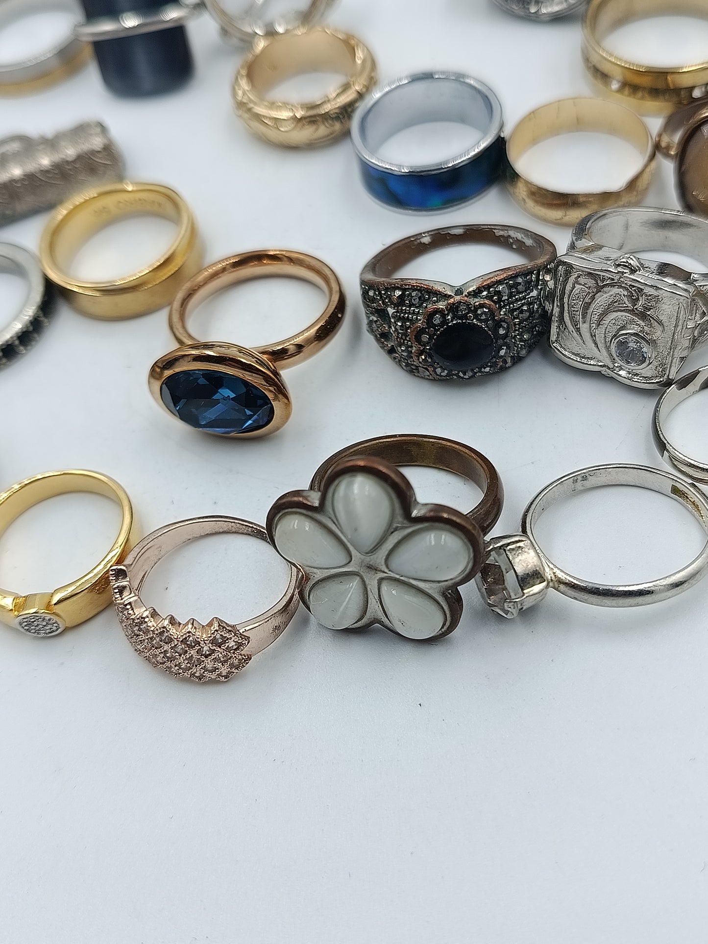Großes Ringe Konvolut  Damenringe Modeschmuck Sammlung 215g