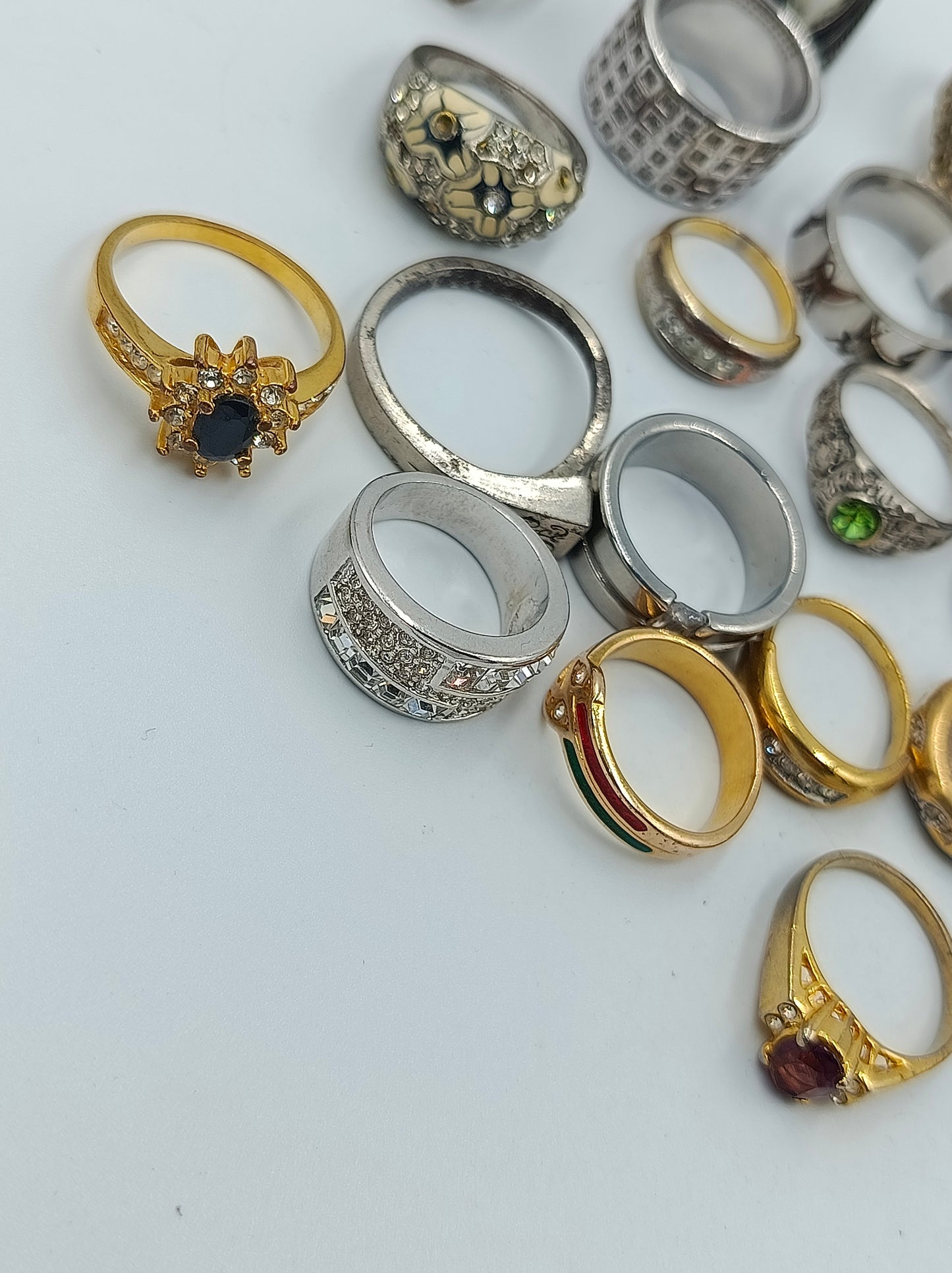 Ringe Konvolut Damenringe Modeschmuck Sammlung ca 165,6g