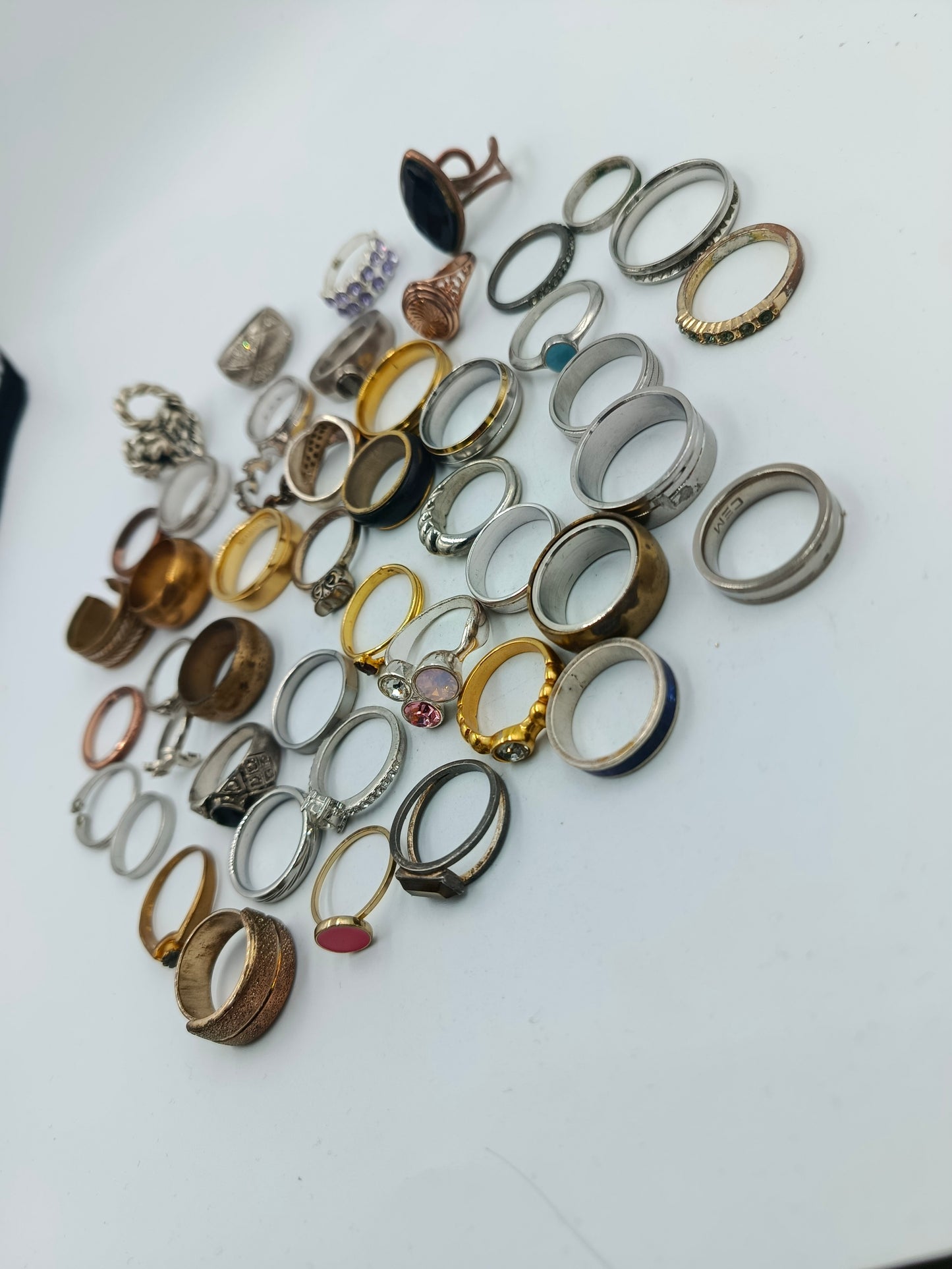 Großes Ringe Konvolut Damenringe Modeschmuck Sammlung ca 225,7g