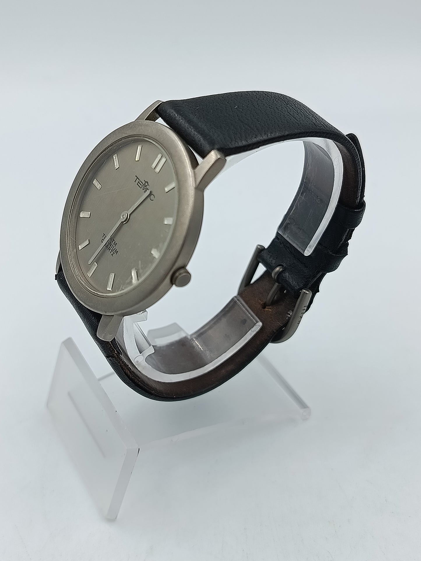 TEMPTIC Herren Uhr Titan 3ATM Quarz Armbanduhr schwarz schlicht