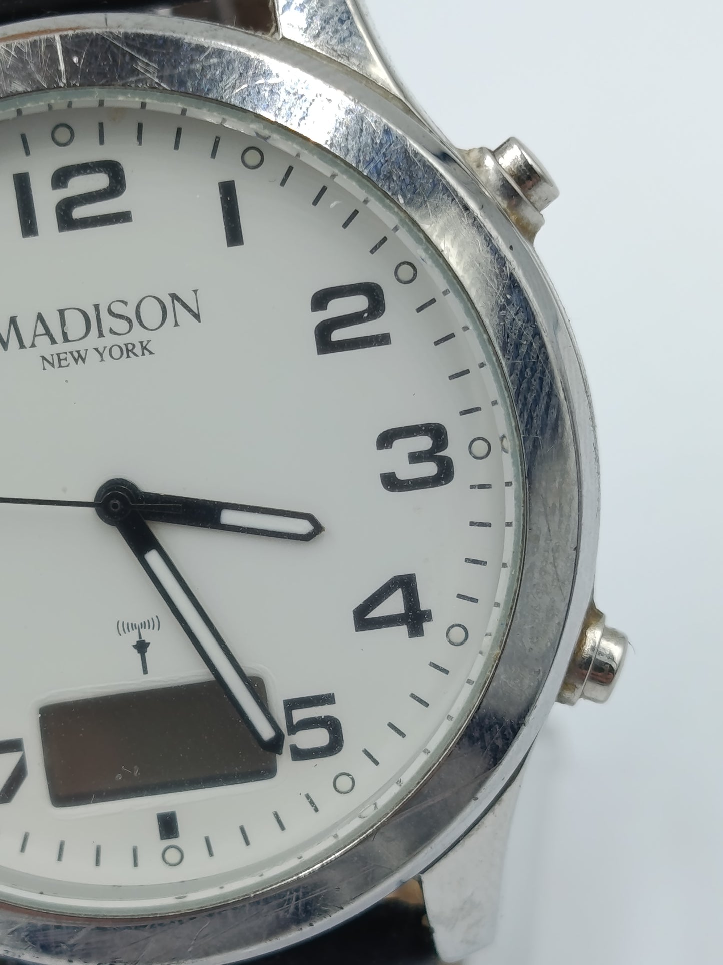 Madison New York Herren Uhr Analog Digital Quarz Lederarmband