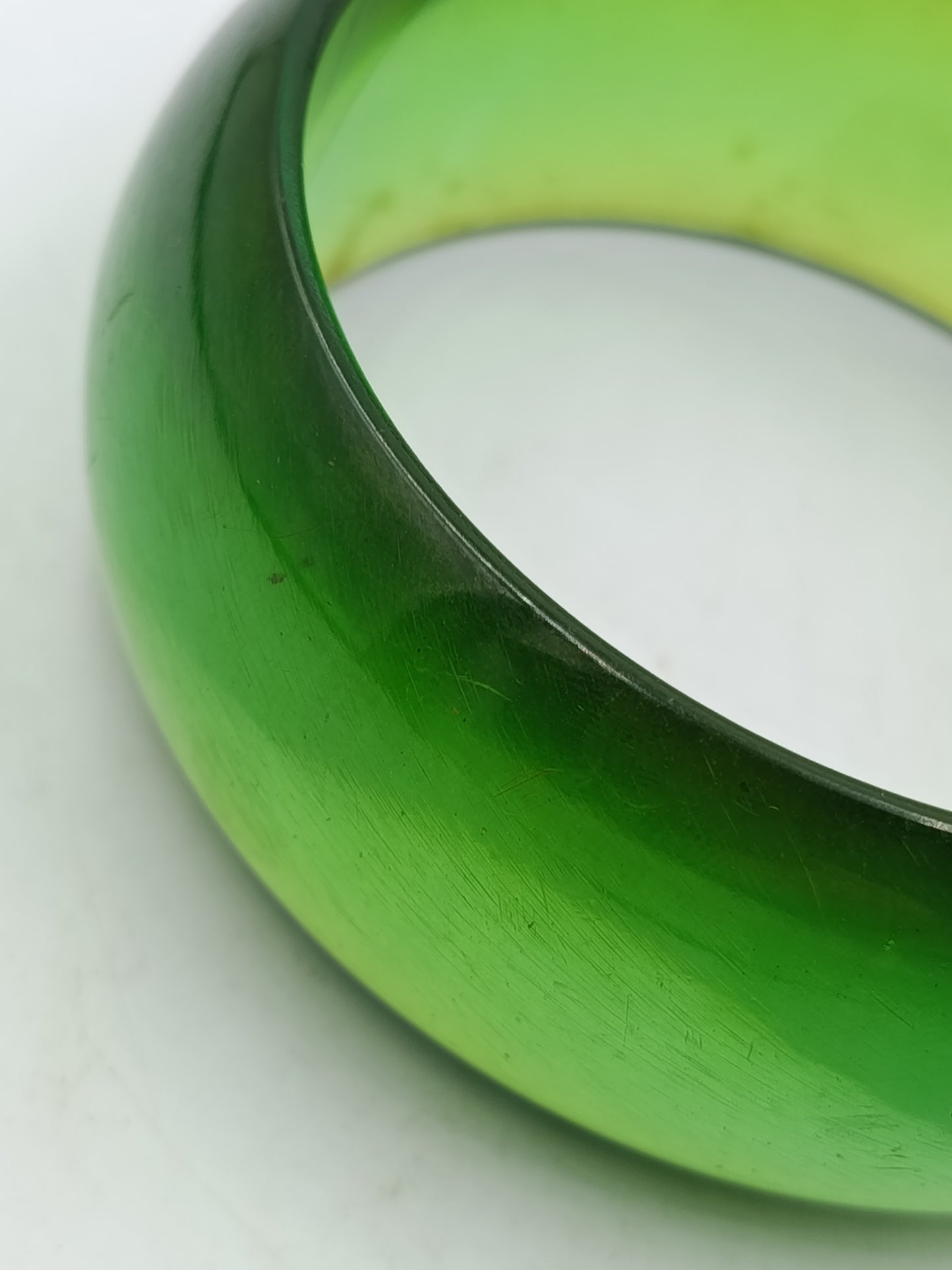 Vintage Armreif Grün Kunststoff Bakelit Stil 7cm Schmuck Damen