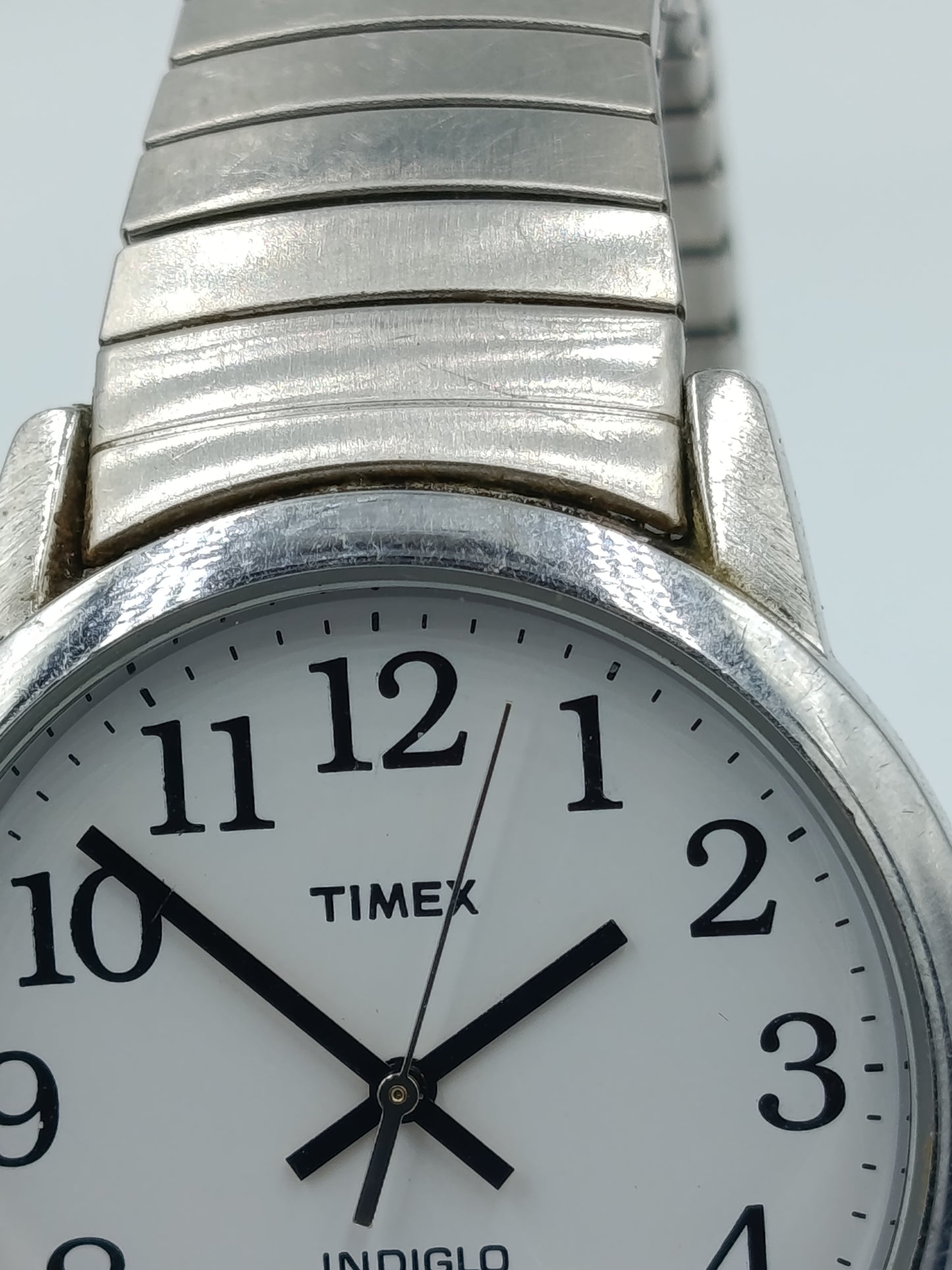 Timex Indiglo Herren Uhr Flexband Silber Klassisch WR30M