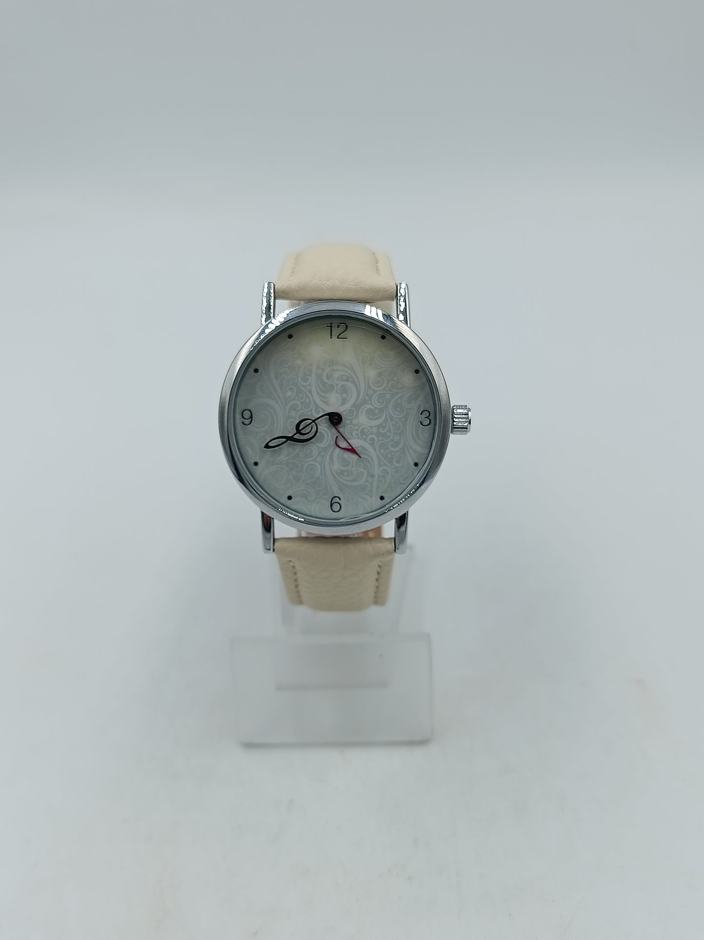 Vivat Damen Uhr Beige Leder Minimalistisch Elegant Quarz Armbanduhr