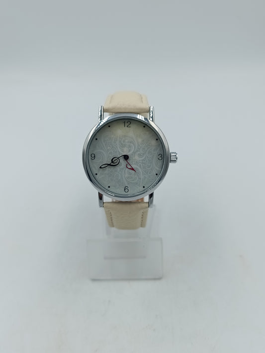 Vivat Damen Uhr Beige Leder Minimalistisch Elegant Quarz Armbanduhr