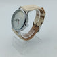 Vivat Damen Uhr Beige Leder Minimalistisch Elegant Quarz Armbanduhr