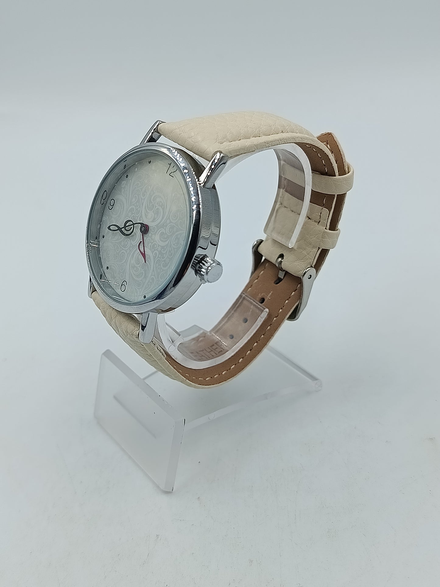 Vivat Damen Uhr Beige Leder Minimalistisch Elegant Quarz Armbanduhr