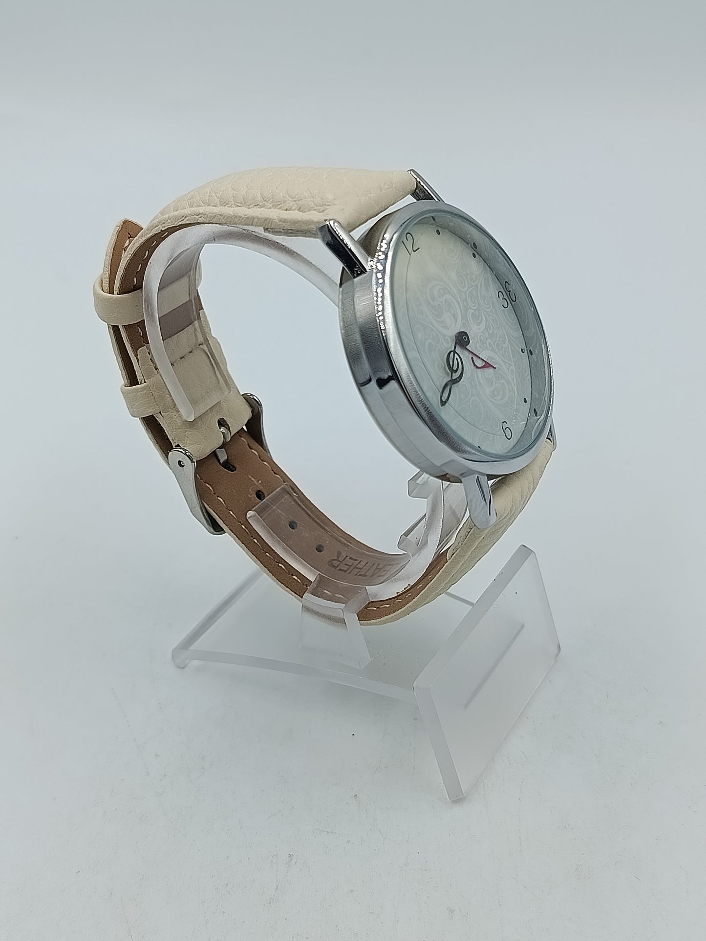 Vivat Damen Uhr Beige Leder Minimalistisch Elegant Quarz Armbanduhr