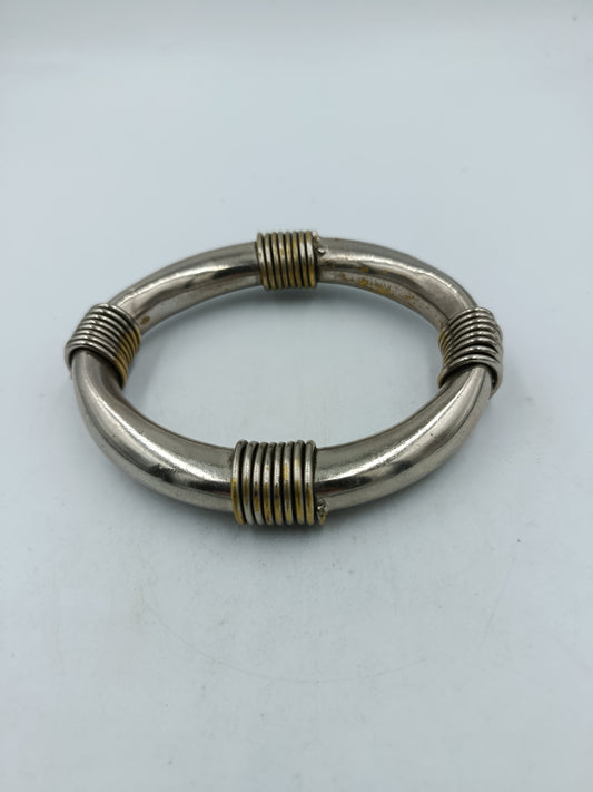 Ethno Armreif Silberfarben – Massives Tribal Design mit Spiralen