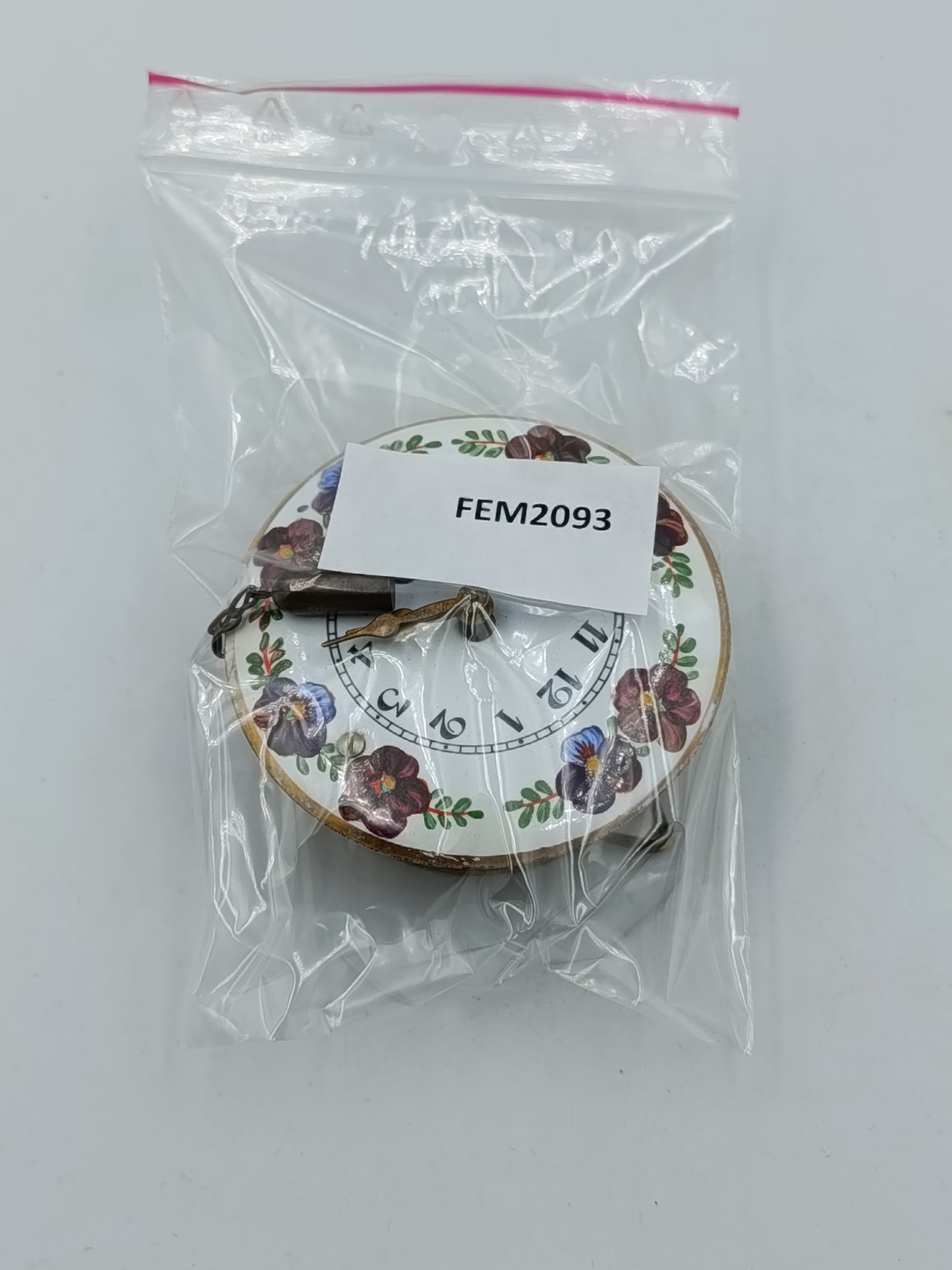 Antike Wanduhr Emaille Zifferblatt Blumen Dekor Schwarzwald Uhrwerk Vintage