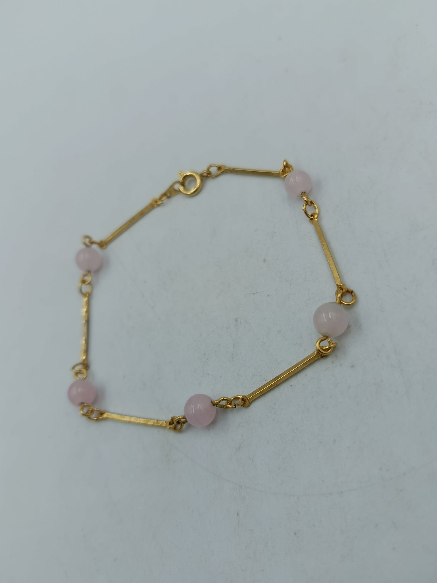 Elegantes Perlenarmband Gold & Rosa – Zartes minimalistisches Design