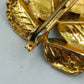Vintage Brosche Blattmotiv  goldfarben mit grüner Patina