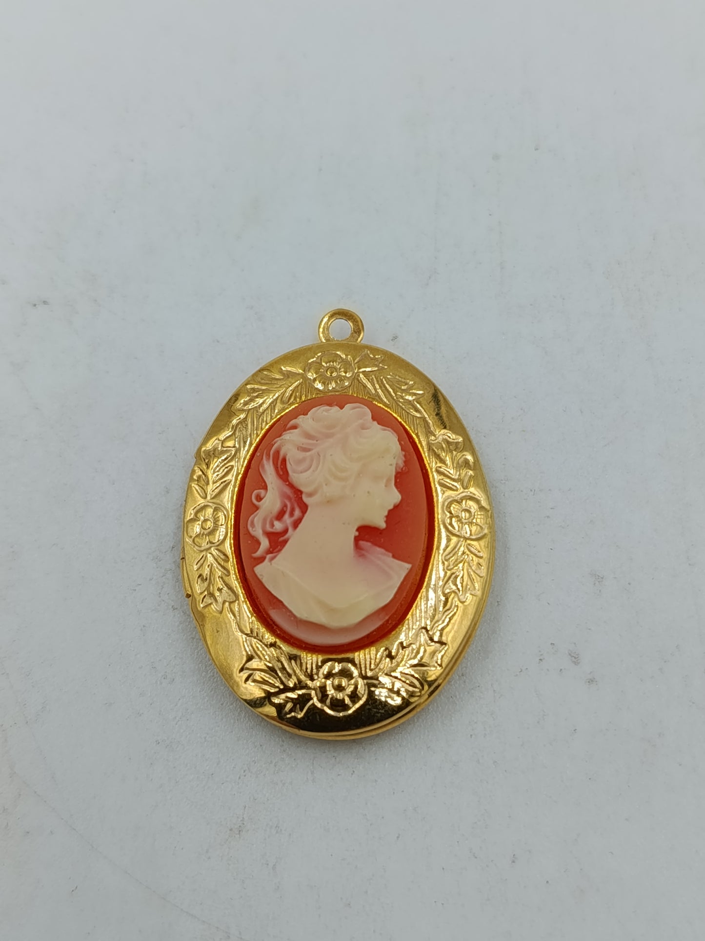 Vintage Medaillon Anhänger Cameo Damen Goldfarben Schmuck
